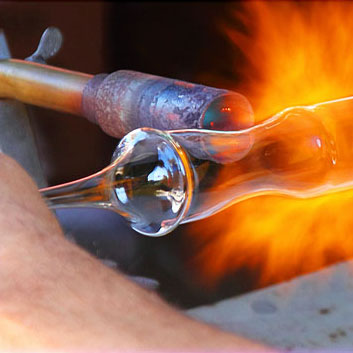 picture of glass blowing